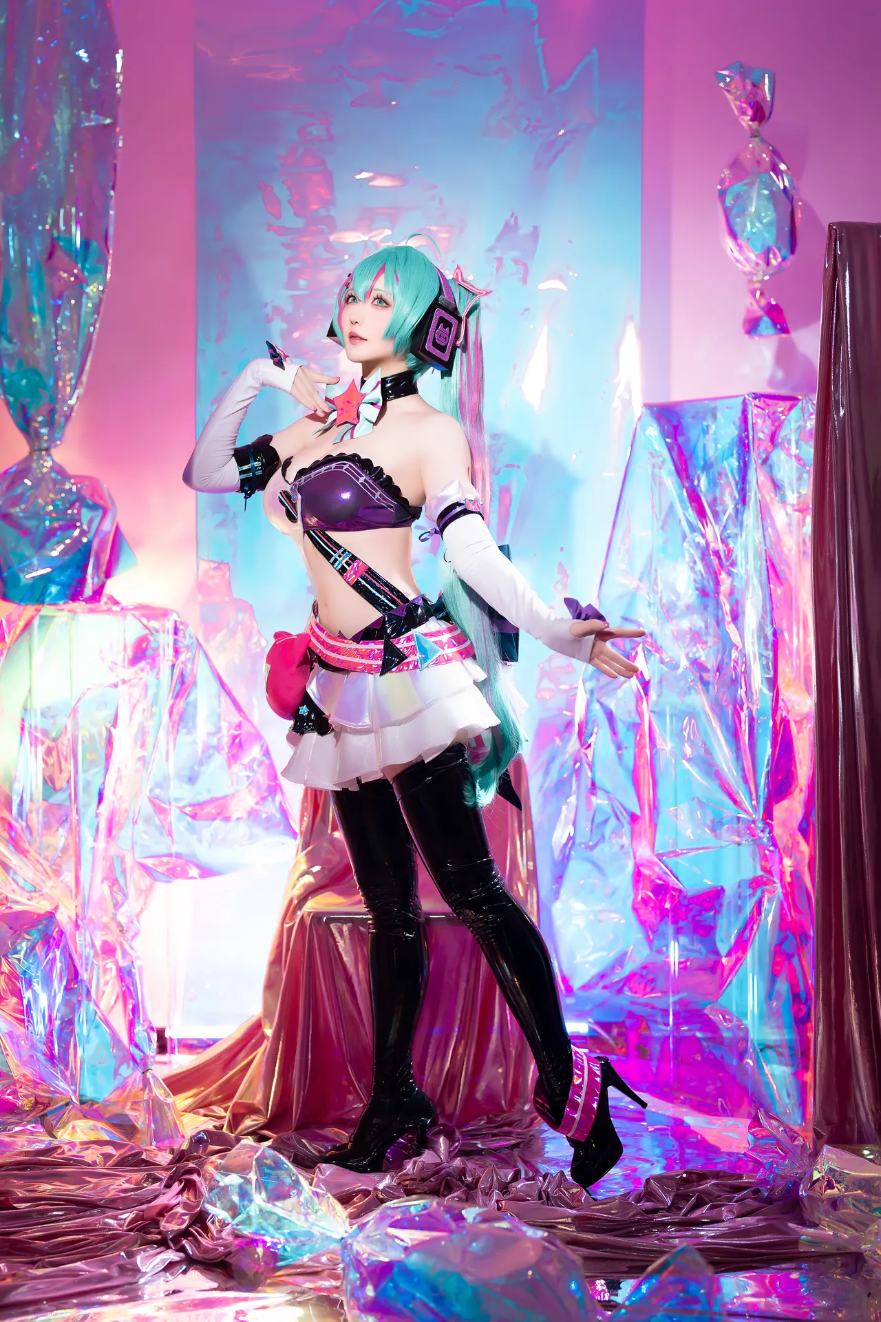 星之迟迟 - Miku初音未来 喵斯快跑-erohere45.webp